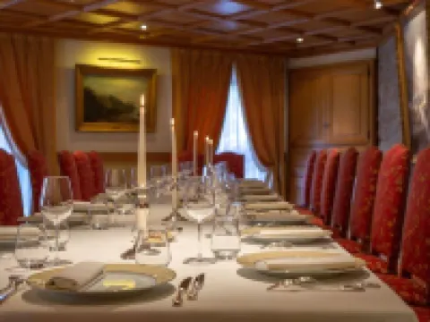Residence the Originals Demeure des Remparts Hotels in Provins