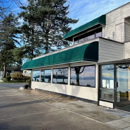Driftwood Inn
