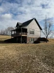 Quiet, secluded bluff top cabin with beautiful sunsets