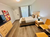 Caloundra Central Apartment Hotel Official Hotels in Caloundra