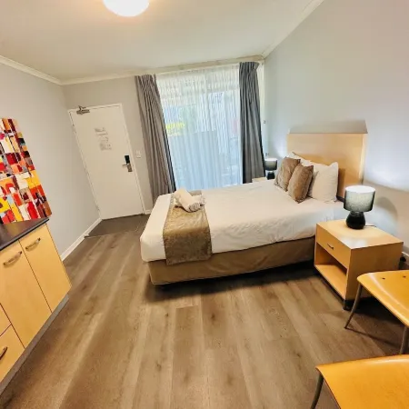 Caloundra Central Apartment Hotel Official