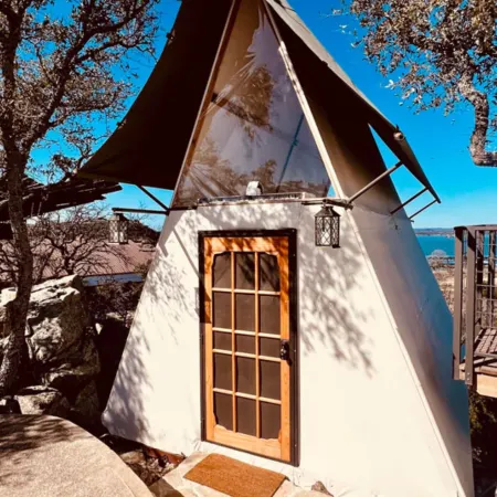 The Retreat on the Hill