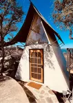The Retreat on the Hill