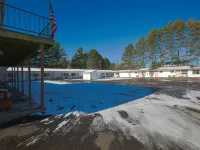 Love Hotels Tomahawk by OYO at Lake Mohawksin WI Hotels in Tomahawk