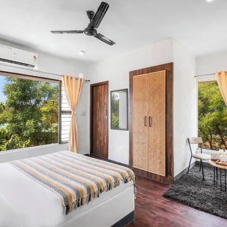 ALAYA STAYS KHADE FARMS 4BHK PetFriendly