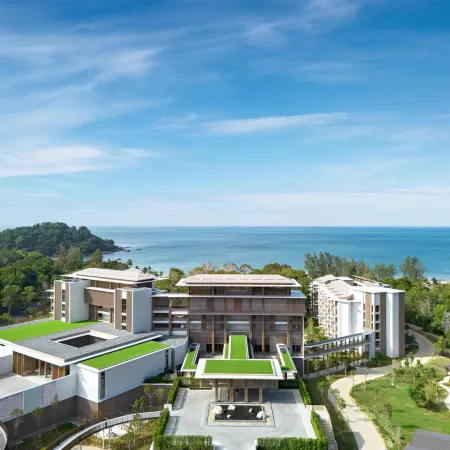 Hilton Burau Bay Langkawi Resort Отели рядом с достопримечательностью «Канатная дорога Лангкави»