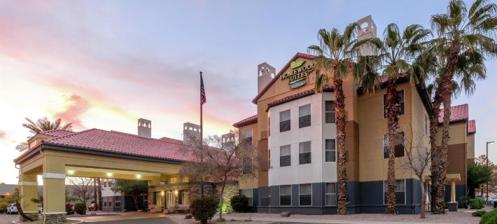 Homewood Suites by Hilton Phoenix - Chandler Hotels in Chandler