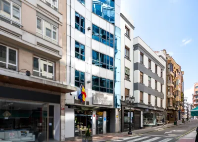Hotel Longoria Plaza by Pandorahoteles โรงแรมใน