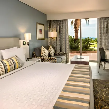 Garden Court South Beach Hotel