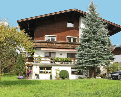 Apartment in Stumm Near Ski Slopes Hotels in Stumm