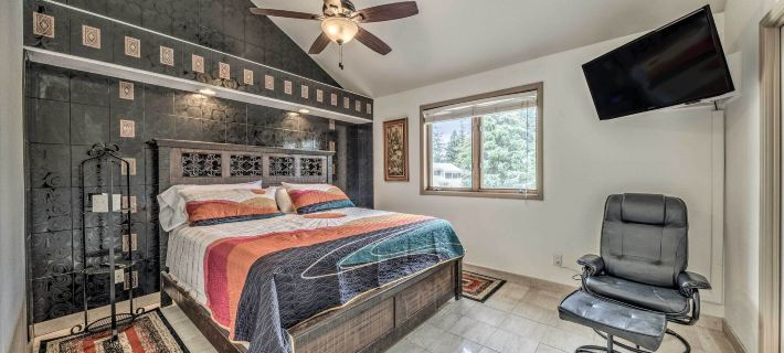 Cozy Cloudcroft Townhome ~ 1 Mi to Burro Ave! Hotels in Otero County