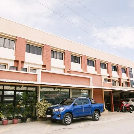 Royale House Hotel Davao powered by Cocotel