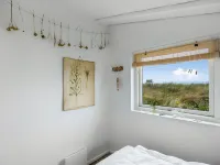 "Anissa" - 100m from the Sea