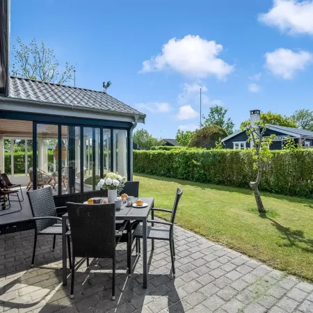 "Nantje" - 300m from the sea