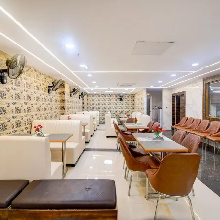 Super Deluxe Room Hotel Budget In