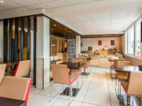 Ibis Cognac Centre - breakfast