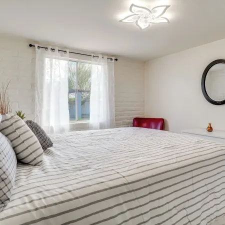 Hike, Golf & Dine: Tucson Retreat w/ Mtn Views!
