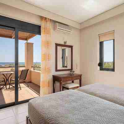 Corali Villas I Seaview, Private Pools, 450 to Beach Rooms