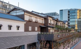 Tokyo Toyosu Manyo Club