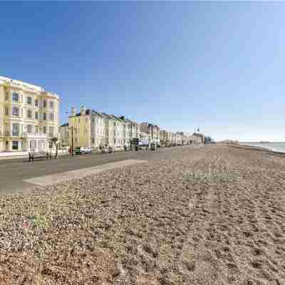 Sea View Terrace & Beach Access in Worthing Fitness & Recreational Facilities
