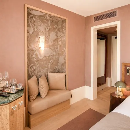 ROSEMARY HOTEL