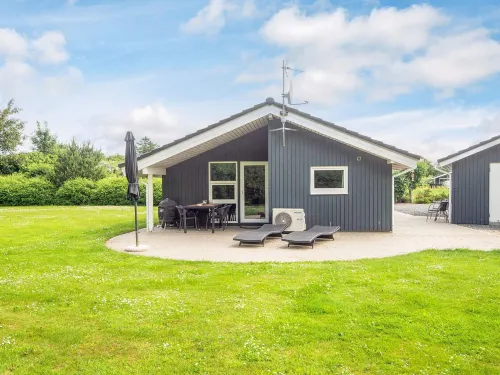 4 Star Holiday Home in Oksbol - 3-Star