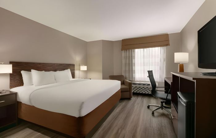 Country Inn & Suites by Radisson, Roanoke Rapids, NC