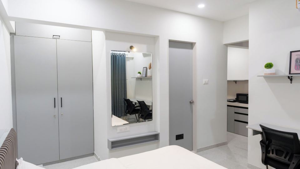 X90 Studio Apartments