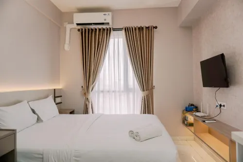 Cozy and Restful Studio Sky House Alam Sutera Apartment - 2-Star
