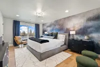 The Tamarack Near Flathead Lake Glacier Park - Boutique