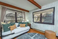 Mountain Retreat Views Sauna Hot Tub Arcade - 3-Sterne