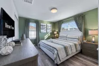 Resort Access Pool Sleeps 10 Themed Rooms - واي فاي