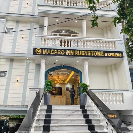 Macpro Inn Rubystone Express