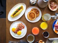 Aux Terrasses - breakfast