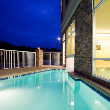 Holiday Inn Express & Suites ASHEVILLE DOWNTOWN by IHG