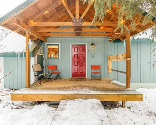 Two-bedroom Plus Loft Chalet w/ Mountain Views Hotels near Bear Cub