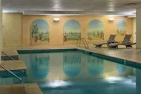 Davenport Hotel, Autograph Collection - piscina