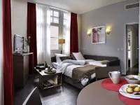 Aparthotel Adagio Strasbourg Place Kléber - Condos