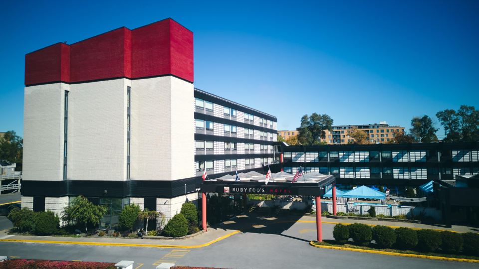 Hotel Ruby Foo's