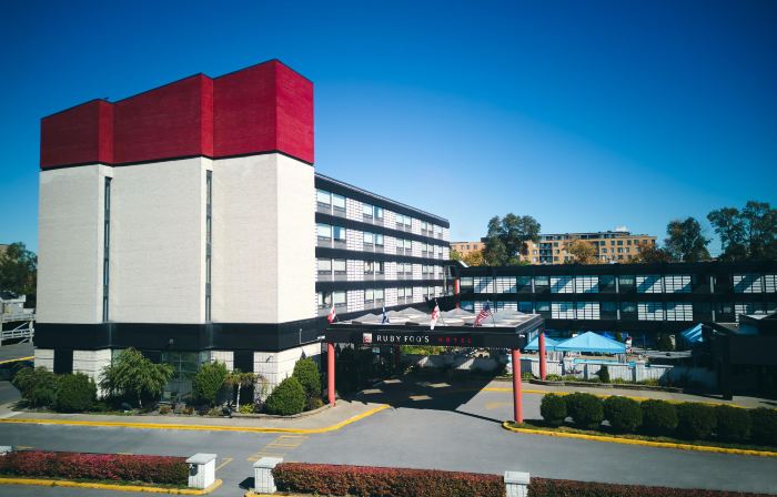 Hotel Ruby Foo's