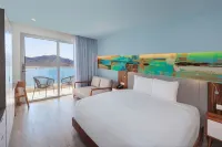 Courtyard Mazatlan Beach Resort - Pools