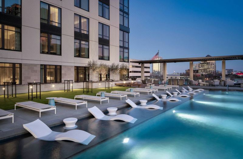 Marriott Dallas Uptown photo 2
