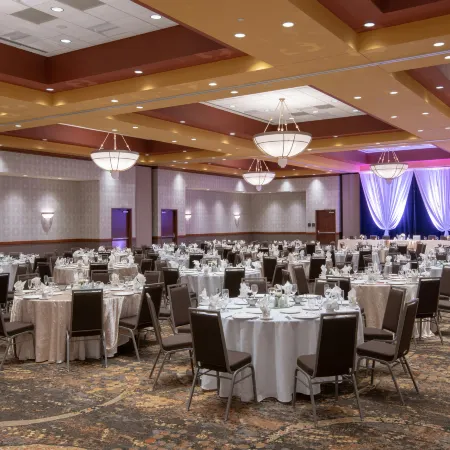 Embassy Suites Northwest Arkansas - Hotel, Spa & Convention Center