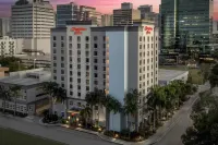 Hampton Inn Ft. Lauderdale/Downtown Las Olas Area - bar
