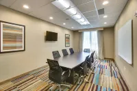 Fairfield Inn & Suites Wichita East - Airport Shuttle