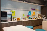 Tru by Hilton Jacksonville South Mandarin - breakfast