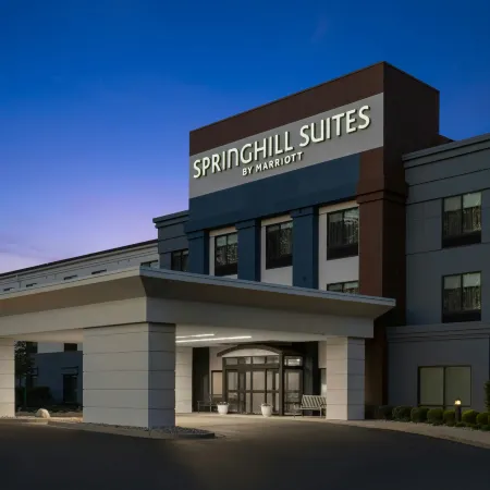 SpringHill Suites Grand Rapids Airport Southeast Hotels in Cascade