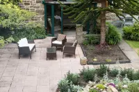 Stanley Lodge Farmhouse - parking