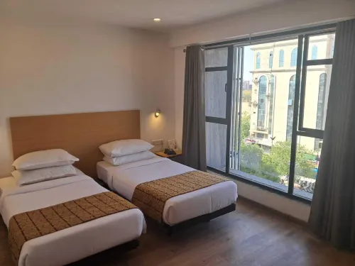 Crayon Hotels - 2-Star