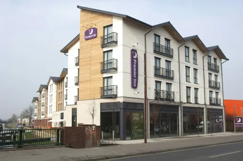 Premier Inn Stratford-Upon-Avon Waterways - 3 звезды